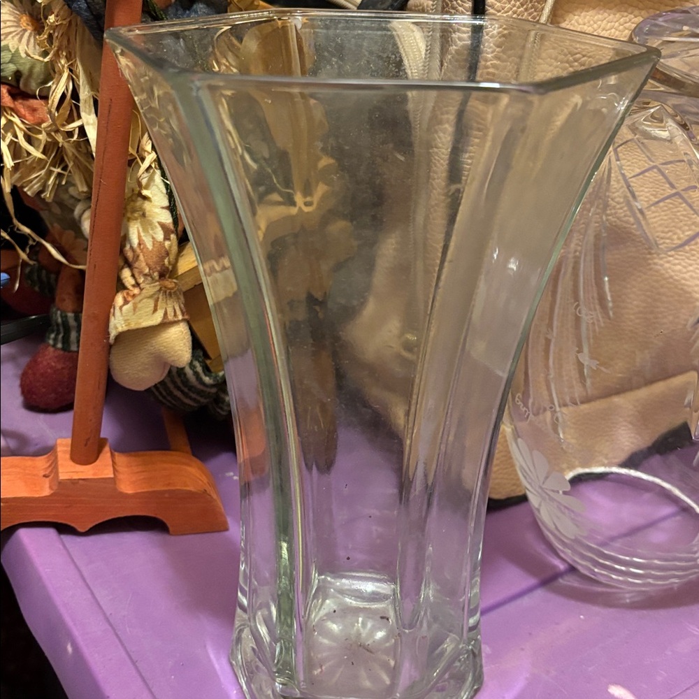 Elegant Clear Glass Vase